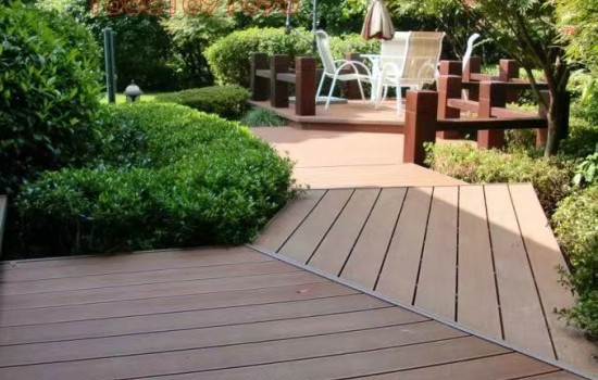 納米增強(qiáng)塑木復(fù)合材料