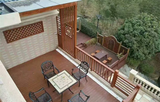 高強度輕質塑木復合材料