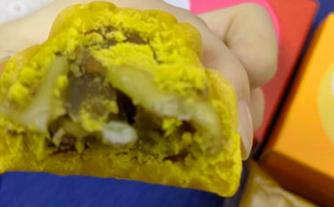 ��Ă��f The legend of moon cakes